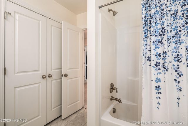 208 Leines Way A, Greenville, NC 27834