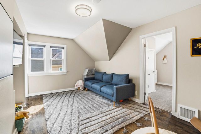 2908 N 74th STREET, Milwaukee, WI 53210