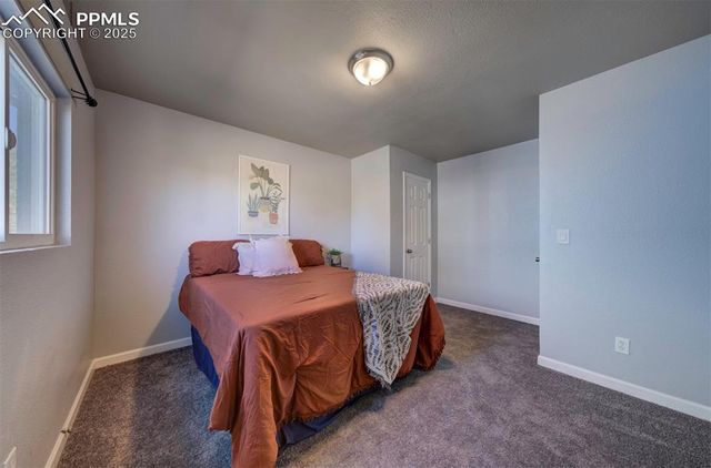 3378 Foxridge Drive, Colorado Springs, CO 80916