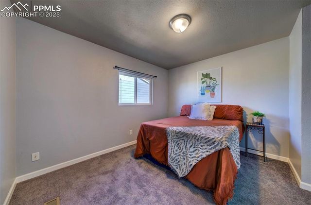 3378 Foxridge Drive, Colorado Springs, CO 80916