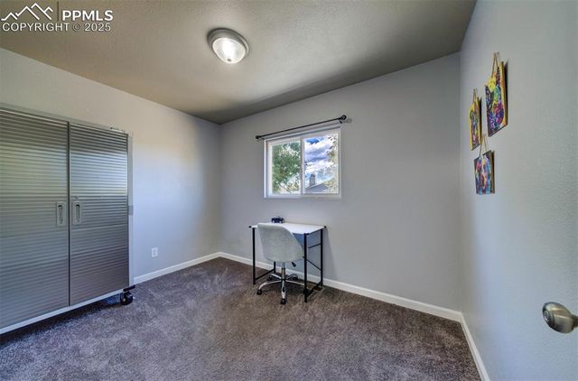 3378 Foxridge Drive, Colorado Springs, CO 80916