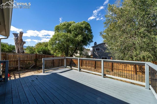 3378 Foxridge Drive, Colorado Springs, CO 80916