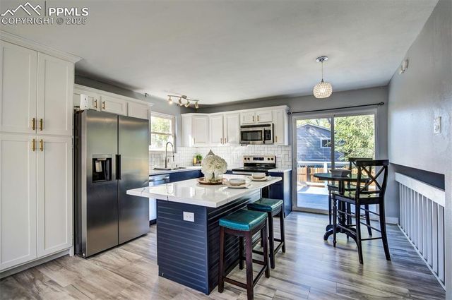 3378 Foxridge Drive, Colorado Springs, CO 80916