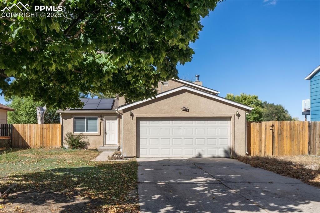 3378 Foxridge Drive, Colorado Springs, CO 80916