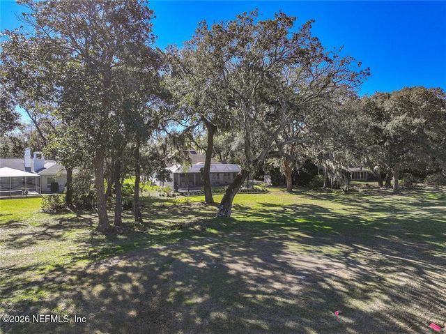 2415 LOS ROBLES Drive, Fernandina Beach, FL 32034