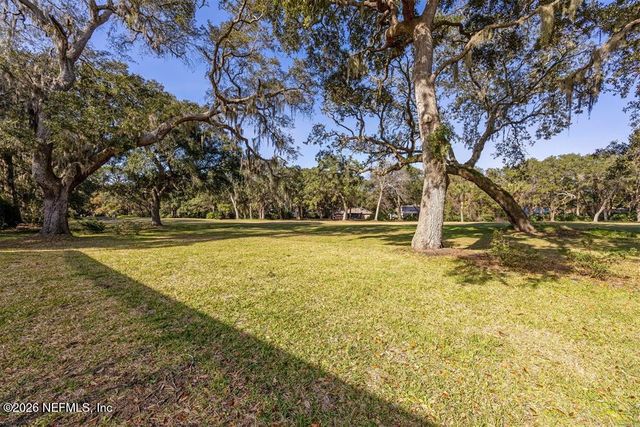2415 LOS ROBLES Drive, Fernandina Beach, FL 32034