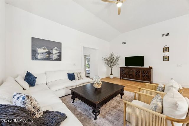 2415 LOS ROBLES Drive, Fernandina Beach, FL 32034