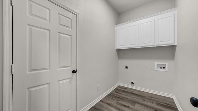 4567 Summerbrook Circle, Fort Worth, TX 76137