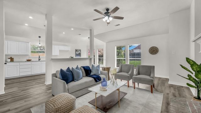 4567 Summerbrook Circle, Fort Worth, TX 76137