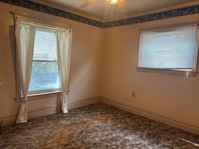 7018 S Calumet Avenue, Chicago, IL 60637