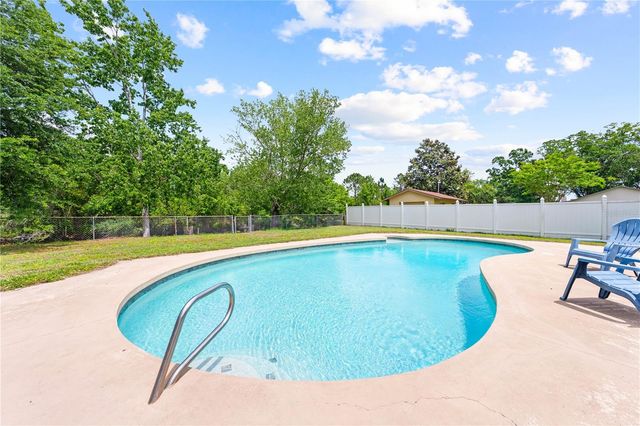 6137 BASS HIGHWAY, St Cloud, FL 34771