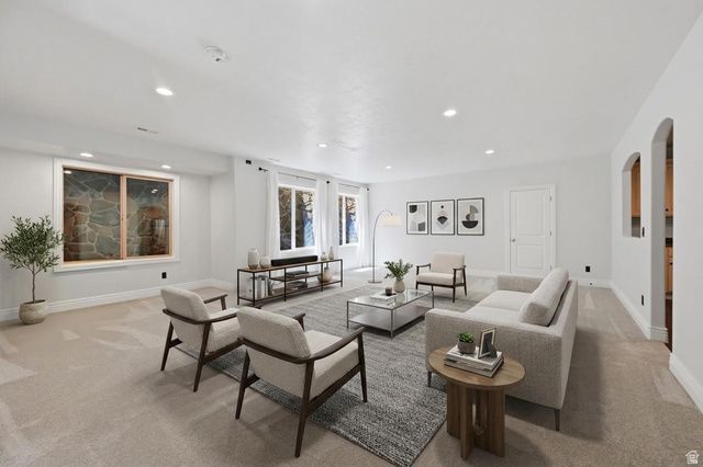 5977 W HEAVY CLOUD CIR, Herriman, UT 84096