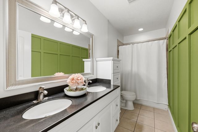 5977 W HEAVY CLOUD CIR, Herriman, UT 84096
