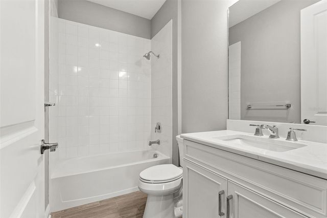 2130 SYLVESTER PALM LANE, Bradenton, FL 34212