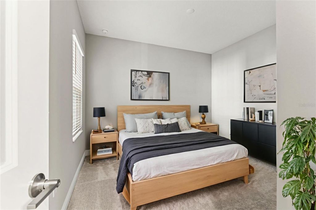 Image 11 of property listing at 2130 SYLVESTER PALM LANE, Bradenton, FL 34212