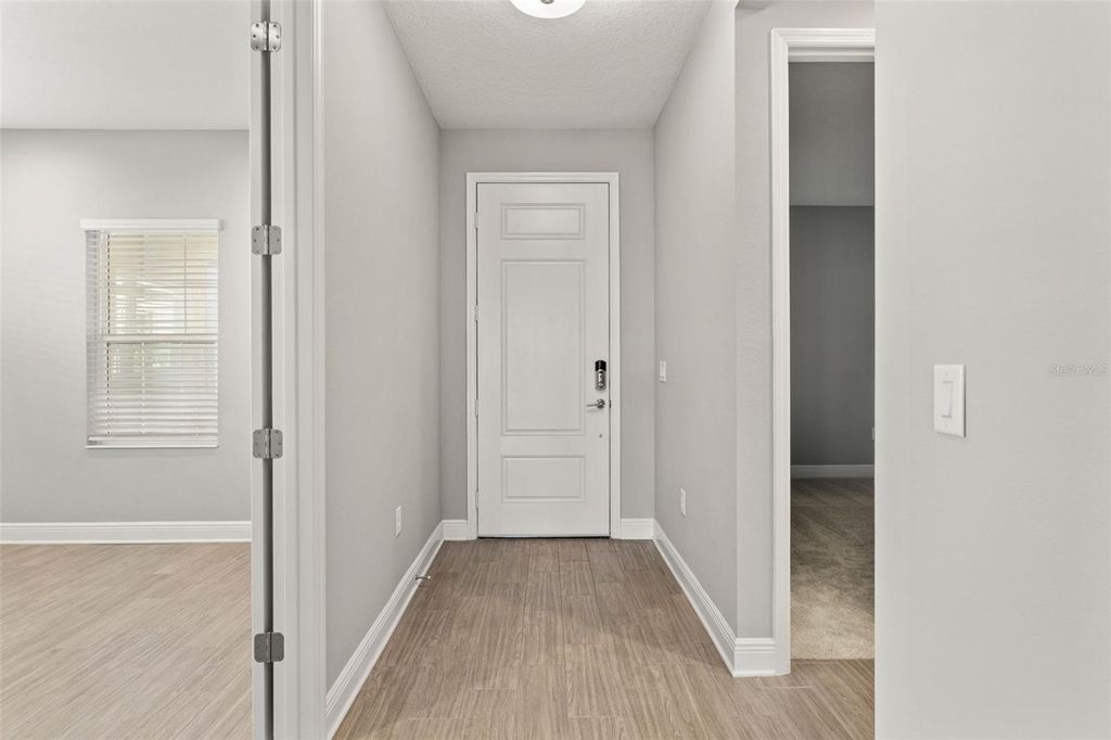 Image 35 of property listing at 2130 SYLVESTER PALM LANE, Bradenton, FL 34212