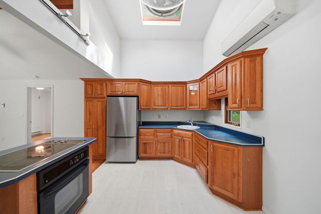 2114 Timber Lane, Norvell Twp, MI 49230