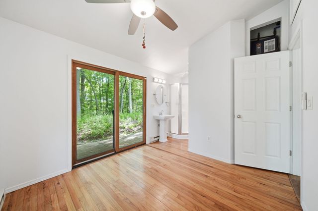 2114 Timber Lane, Norvell Twp, MI 49230