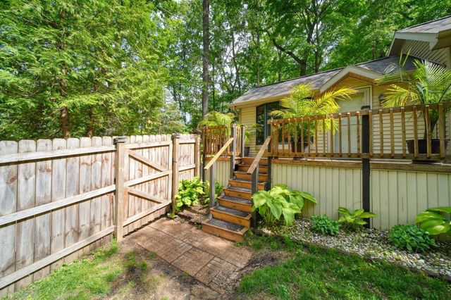 2114 Timber Lane, Norvell Twp, MI 49230