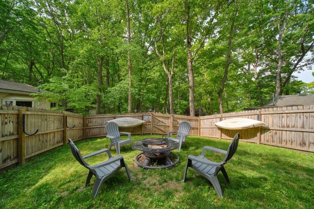 2114 Timber Lane, Norvell Twp, MI 49230