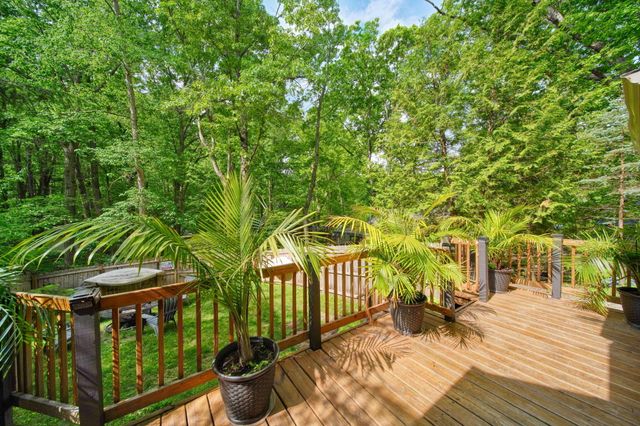 2114 Timber Lane, Norvell Twp, MI 49230