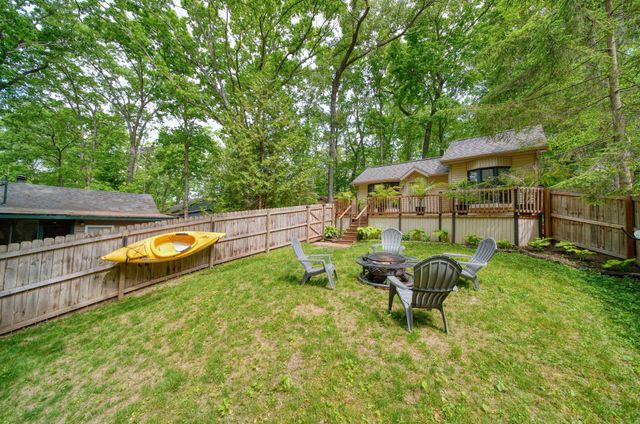 2114 Timber Lane, Norvell Twp, MI 49230