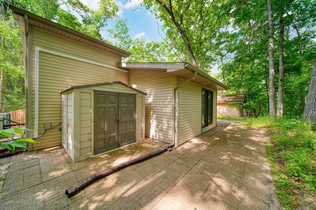 2114 Timber Lane, Norvell Twp, MI 49230