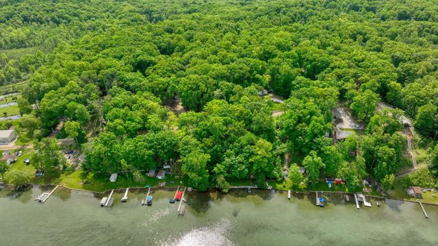 2114 Timber Lane, Norvell Twp, MI 49230