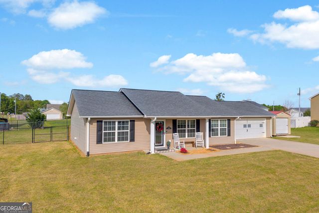 181 Charity Drive, Lavonia, GA 30553