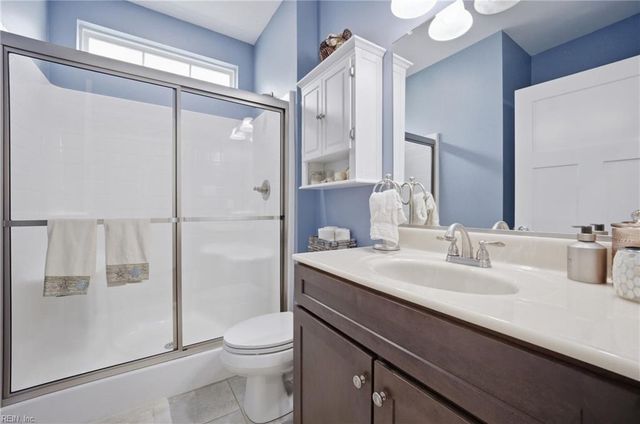 5449 Memorial DR, Virginia Beach, VA 23455