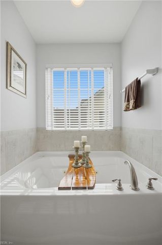 5449 Memorial DR, Virginia Beach, VA 23455