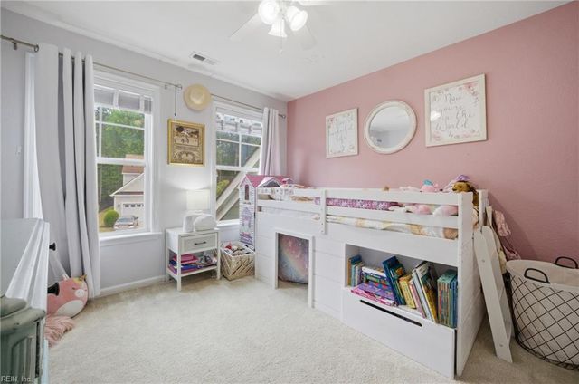 5449 Memorial DR, Virginia Beach, VA 23455