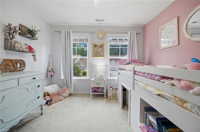 5449 Memorial DR, Virginia Beach, VA 23455