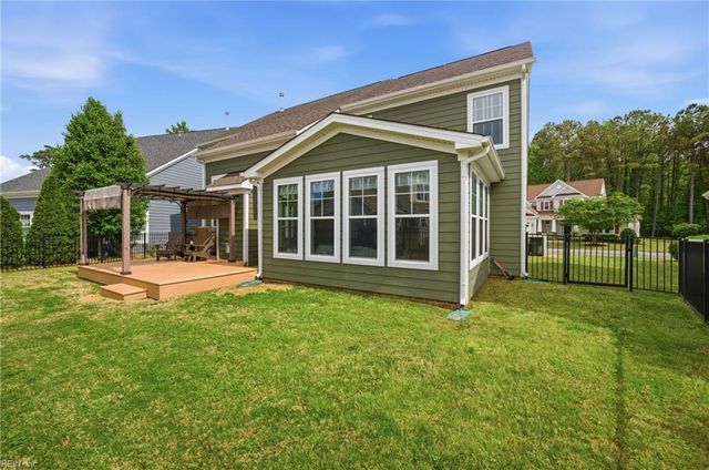 5449 Memorial DR, Virginia Beach, VA 23455