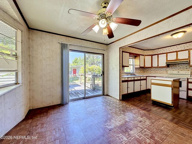 139 DUNN Avenue, San Mateo, FL 32187
