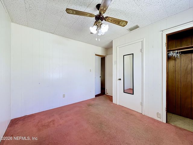 139 DUNN Avenue, San Mateo, FL 32187