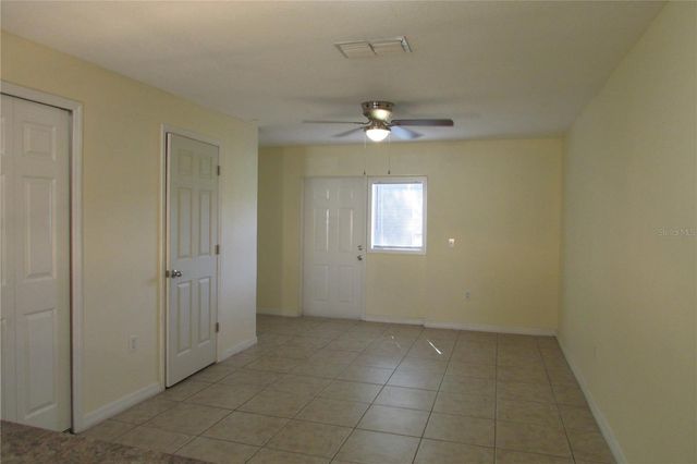 261 AUTUMN LANE 4, Kissimmee, FL 34743