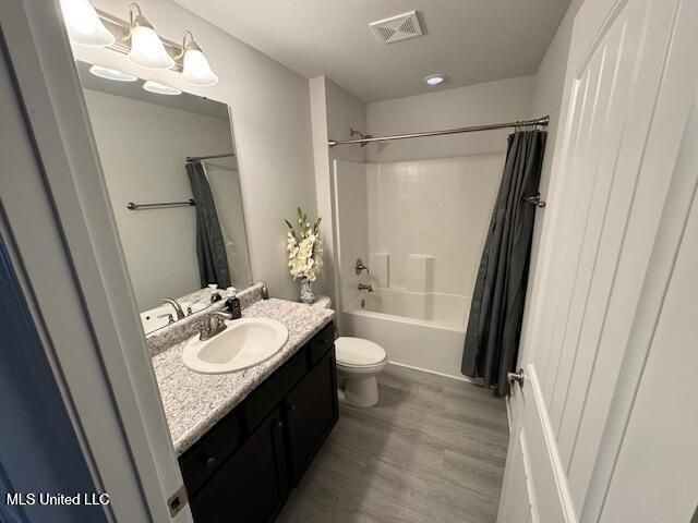 14057 Plantation Oaks Drive, Gulfport, MS 39503