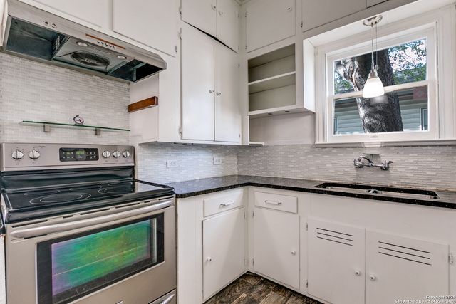 2022 W Craig, San Antonio, TX 78201