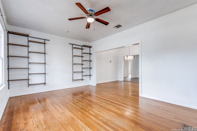 2022 W Craig, San Antonio, TX 78201