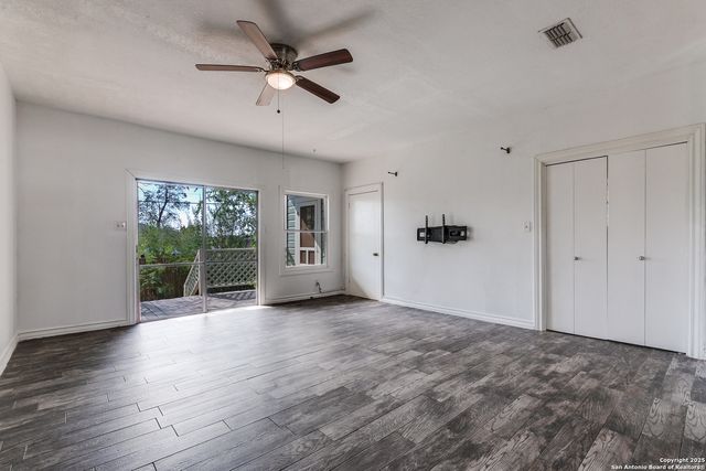 2022 W Craig, San Antonio, TX 78201