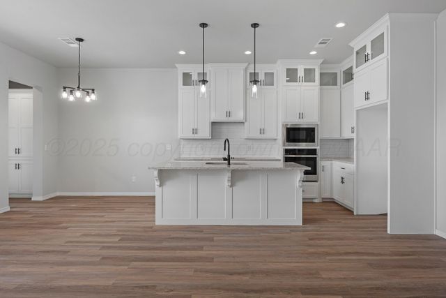 12581 LEONA Drive, Canyon, TX 79015