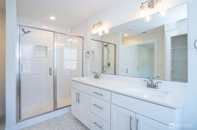 10 E Compass Lane, Allyn, WA 98524