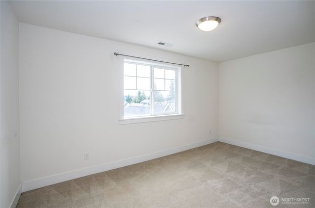 10 E Compass Lane, Allyn, WA 98524