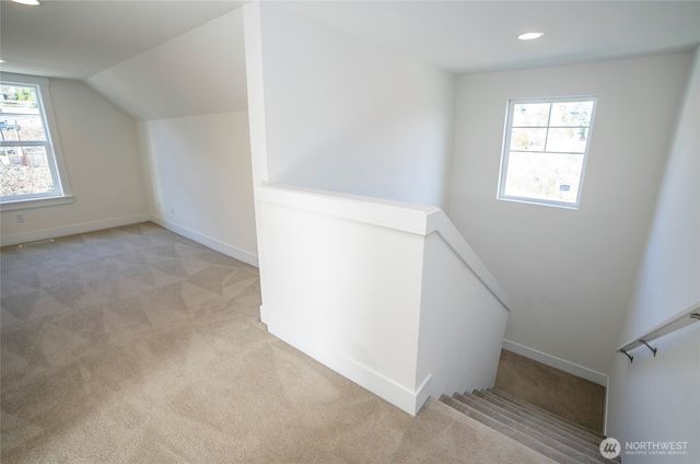 10 E Compass Lane, Allyn, WA 98524