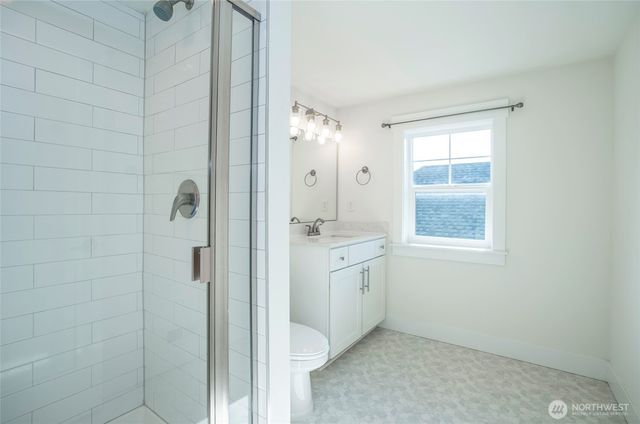 10 E Compass Lane, Allyn, WA 98524