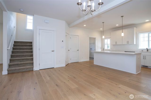 10 E Compass Lane, Allyn, WA 98524