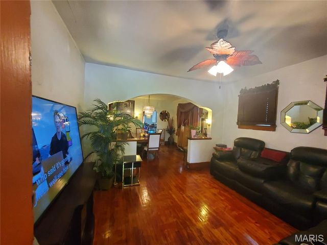 1401 N 54th Street, Washington Park, IL 62204