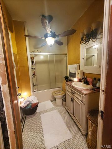1401 N 54th Street, Washington Park, IL 62204