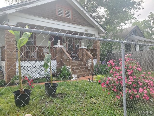 1401 N 54th Street, Washington Park, IL 62204